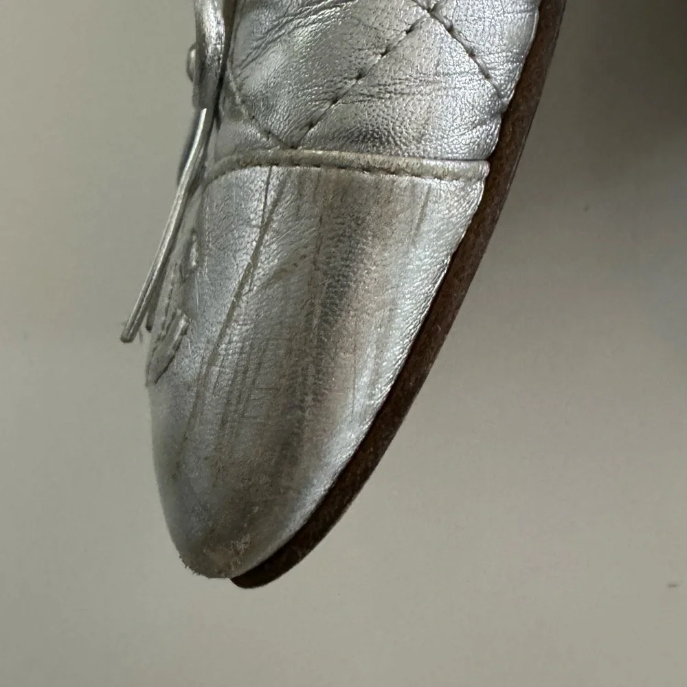 CHANEL QUILTED LEATHER CAP TOE BALLERINA FLATS - Picture 4 of 5